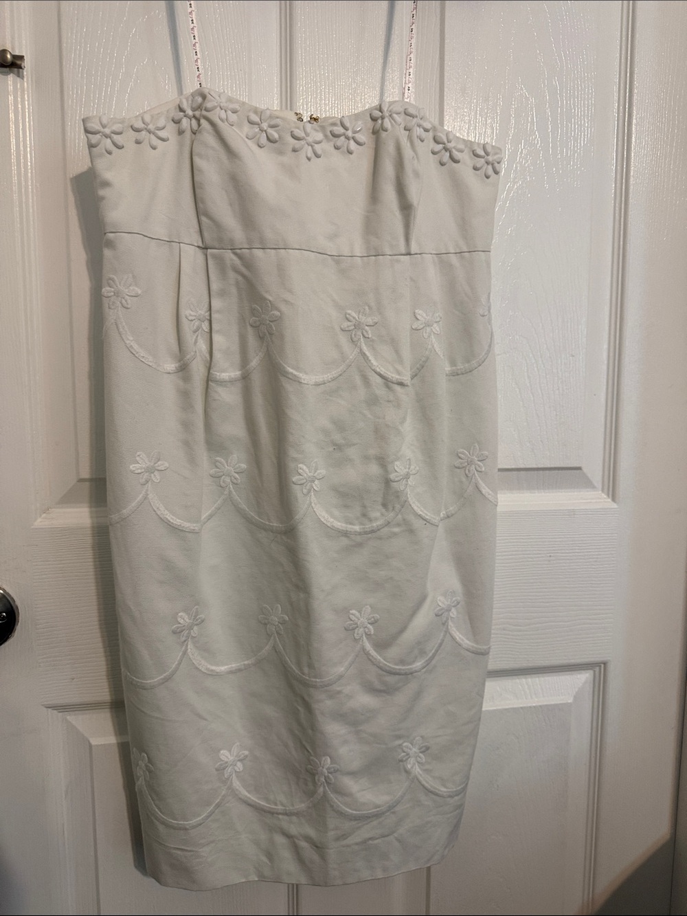 Lilly Pulitzer White Embroidered and Beaded Daisy Mini Dress size 4